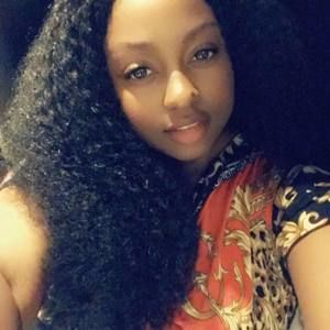 Meet your Posher, Dionē